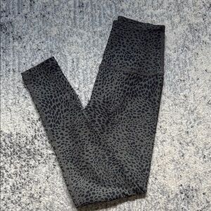 Beyond Yoga Midi Leggings